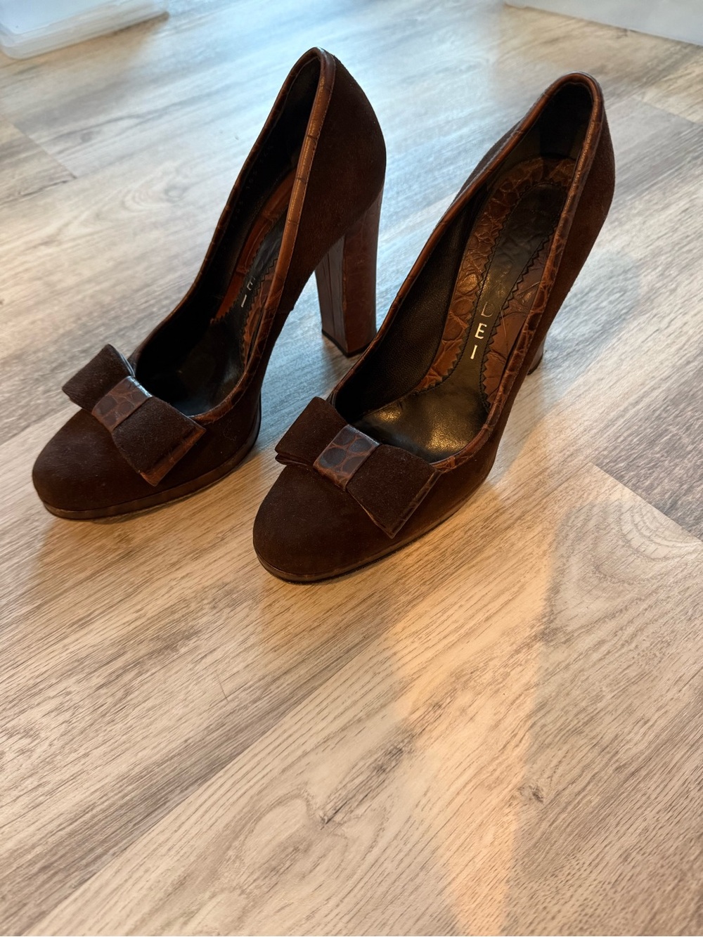 Casadei Brown Suede Bow Pumps Sz 6.5 - Made in Italy